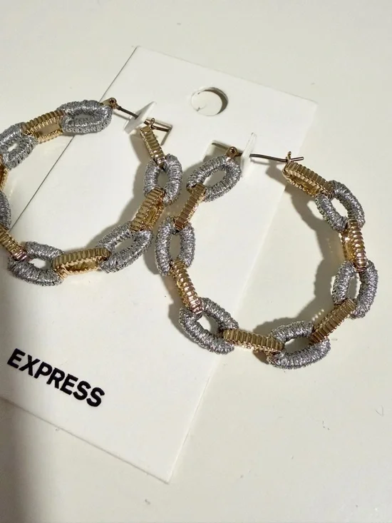 Express Two-Tone Chain Link Hoop Earrings in Gold & Silver Tones - Picture 5 of 9
